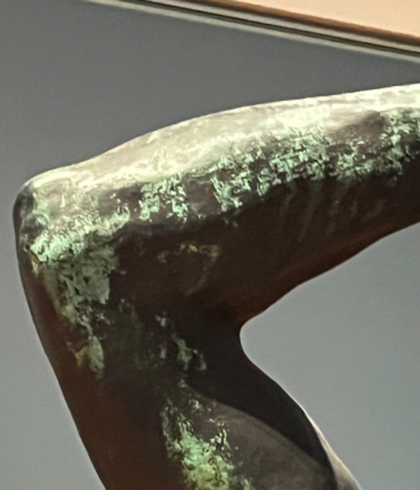 Submit your answer to editor@manorparkchronicle.com with the subject line ‘Gallery Quiz Answer’. T